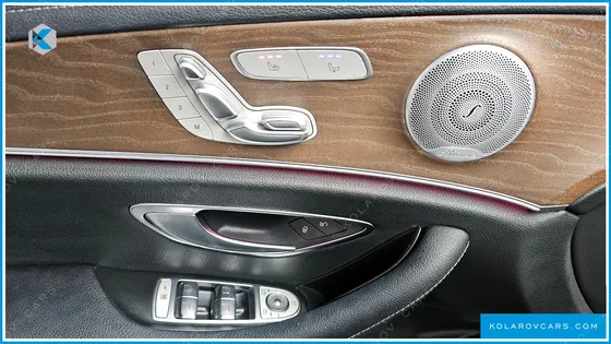 MERCEDES E-CLASS E300E 4MATIC EXCLUSIVE