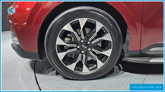 KIA CARNIVAL 7-SEATER SIGNATURE