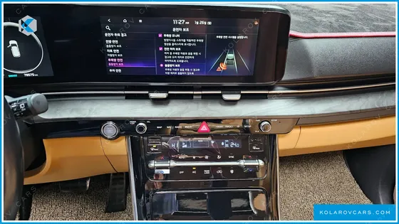 KIA CARNIVAL 7-SEATER SIGNATURE