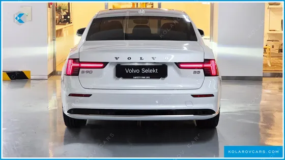 VOLVO S90 B5 ULTRA BRIGHT