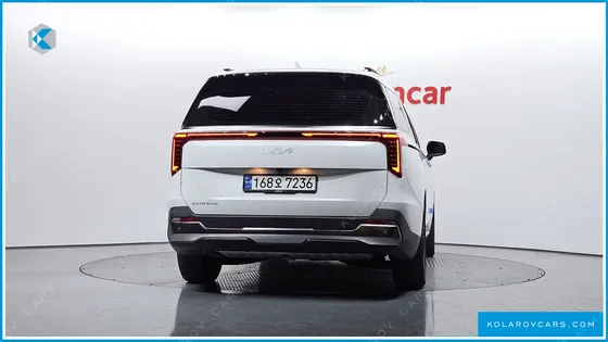 KIA CARNIVAL GASOLINE 7-SEATER NOBLESSE