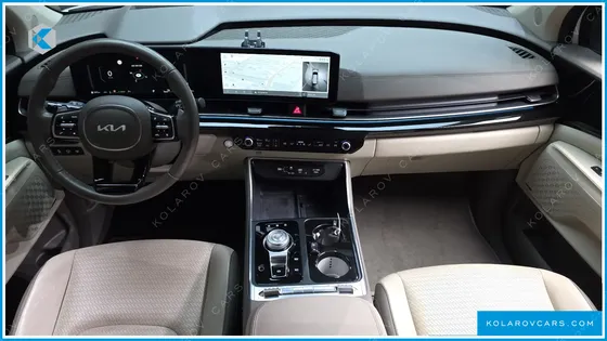 KIA CARNIVAL HEV 9-SEATER HI-LIMOUSINE