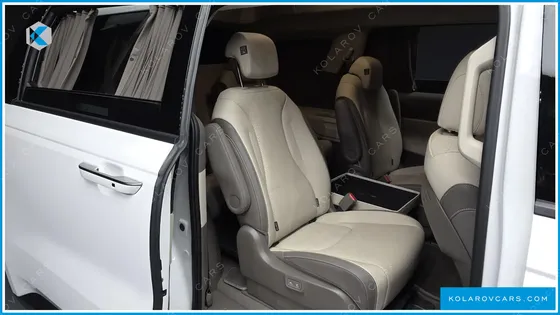 KIA CARNIVAL HEV 9-SEATER HI-LIMOUSINE