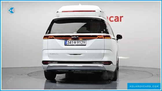 KIA CARNIVAL GASOLINE 7-SEATER HI-LIMOUSINE