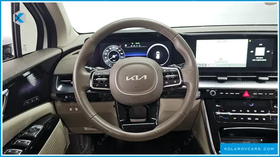 KIA CARNIVAL GASOLINE 7-SEATER HI-LIMOUSINE