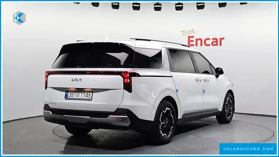 KIA CARNIVAL 9-SEATER PRESTIGE