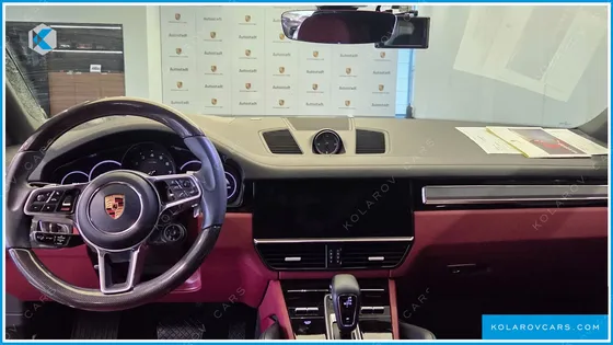 PORSCHE CAYENNE 3.0 COUPE PLATINUM EDITION