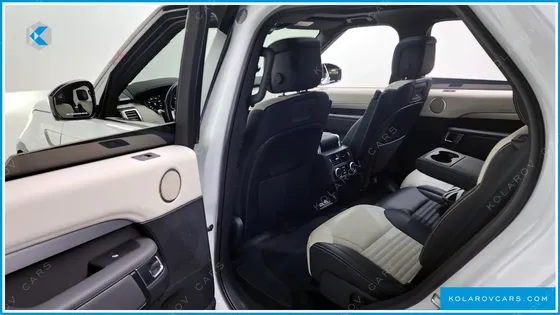 LAND ROVER DISCOVERY P360 R-DYNAMIC SE