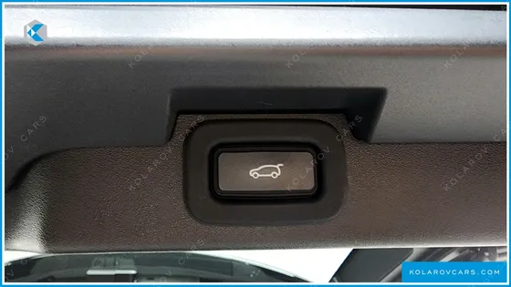 LAND ROVER DISCOVERY P360 R-DYNAMIC SE