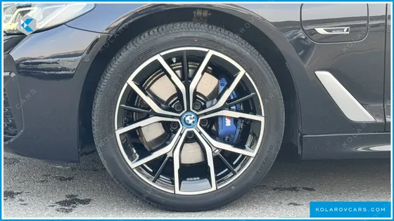 BMW 5 SERIES 530E M SPORT