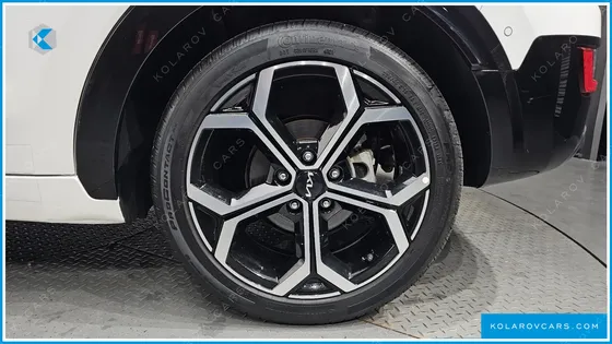 KIA NIRO SIGNATURE