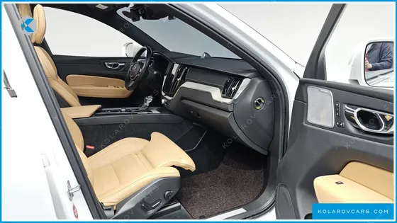 VOLVO XC60 D5 INSCRIPTION
