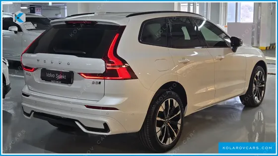 VOLVO XC60 B5 ULTRA DARK AIR SUS