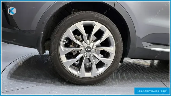 KIA SORENTO GASOLINE 2.5T 2WD