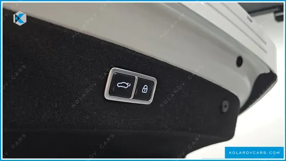 GENESIS G90 GASOLINE 3.5 TURBO AWD
