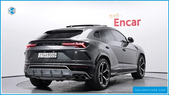 LAMBORGHINI URUS 4.0 V8