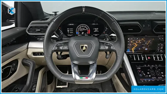 LAMBORGHINI URUS 4.0 V8
