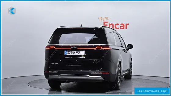 KIA CARNIVAL 9-SEATER NOBLESSE