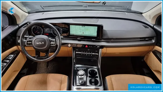 KIA CARNIVAL 9-SEATER NOBLESSE
