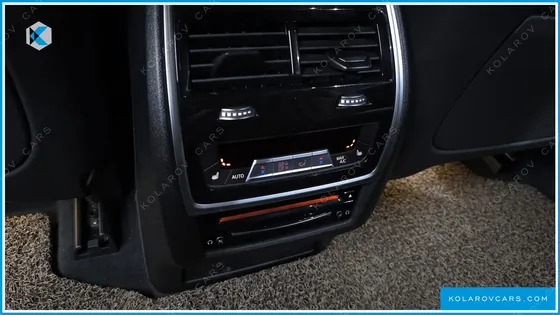 BMW X7 XDRIVE 40D DESIGN PURE EXCELLENCE 7-SEATER