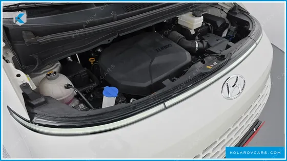 HYUNDAI STARIA TOURER 9-SEATER