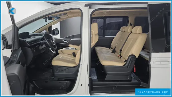 HYUNDAI STARIA TOURER 9-SEATER