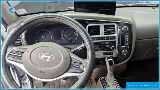 HYUNDAI PORTER II SUPER CABIN LPG