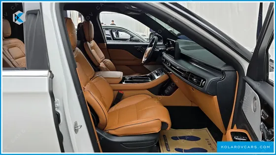 LINCOLN AVIATOR 3.0 BLACK LABEL AWD