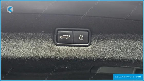 GENESIS EQ900 3.8 GDI AWD