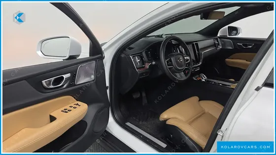 VOLVO V60 B5 ULTIMATE AWD