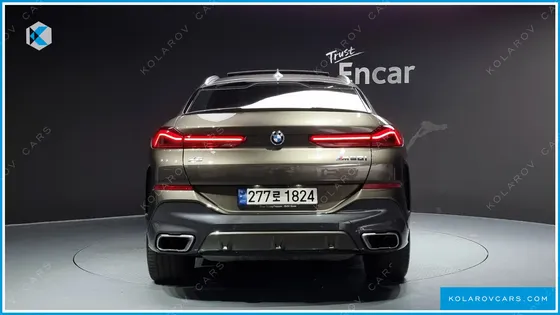 BMW X6 M50I