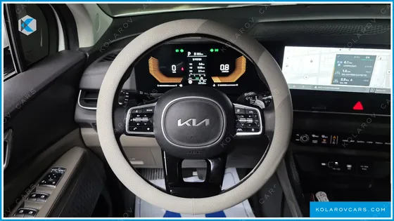 KIA CARNIVAL 9-SEATER PRESTIGE