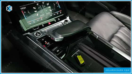 AUDI E-TRON 55 QUATTRO