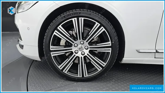 VOLVO S90 B6 AWD ULTIMATE BRIGHT