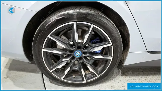 BMW I4 M50
