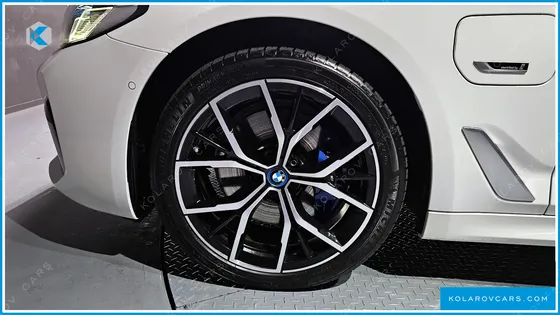 BMW 5 SERIES 530E M SPORT