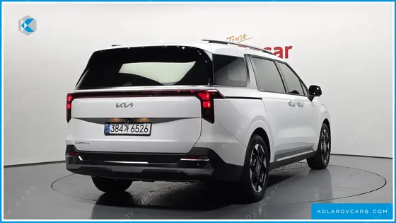 KIA CARNIVAL GASOLINE 7-SEATER SIGNATURE