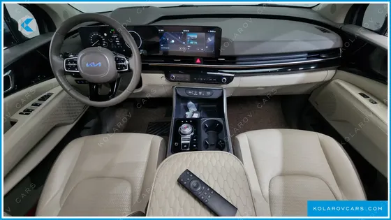 KIA CARNIVAL 9-SEATER SIGNATURE