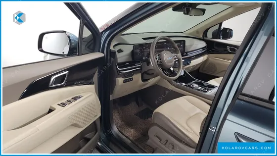 KIA CARNIVAL 9-SEATER SIGNATURE
