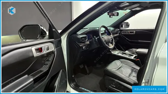 FORD EXPLORER 3.0 PLATINUM 4WD
