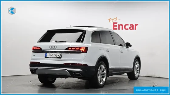 AUDI Q7 55 TFSI QUATTRO