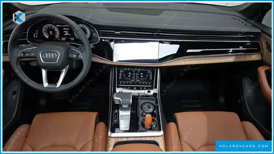 AUDI Q7 55 TFSI QUATTRO