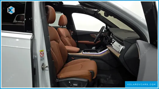 AUDI Q7 55 TFSI QUATTRO