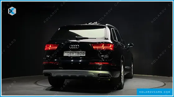 AUDI Q7 45 TFSI QUATTRO