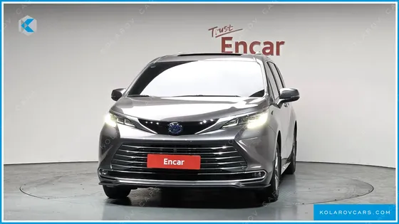 TOYOTA SIENNA 2.5 HYBRID AWD