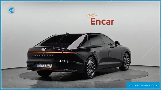 HYUNDAI GRANDEUR 2,5 GASOLINE 2WD