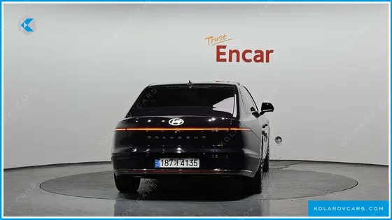 HYUNDAI GRANDEUR 2,5 GASOLINE 2WD