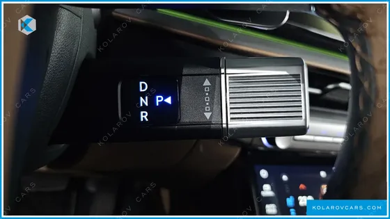HYUNDAI GRANDEUR 2,5 GASOLINE 2WD