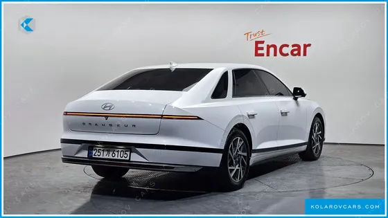HYUNDAI GRANDEUR 2,5 GASOLINE 2WD