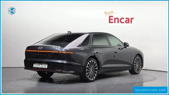 HYUNDAI GRANDEUR CALLIGRAPHY